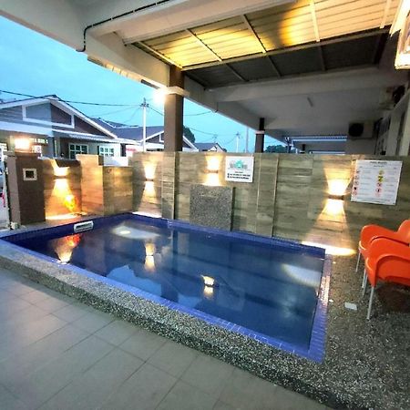 D'Q Putra Homestay Melaka Екстер'єр фото