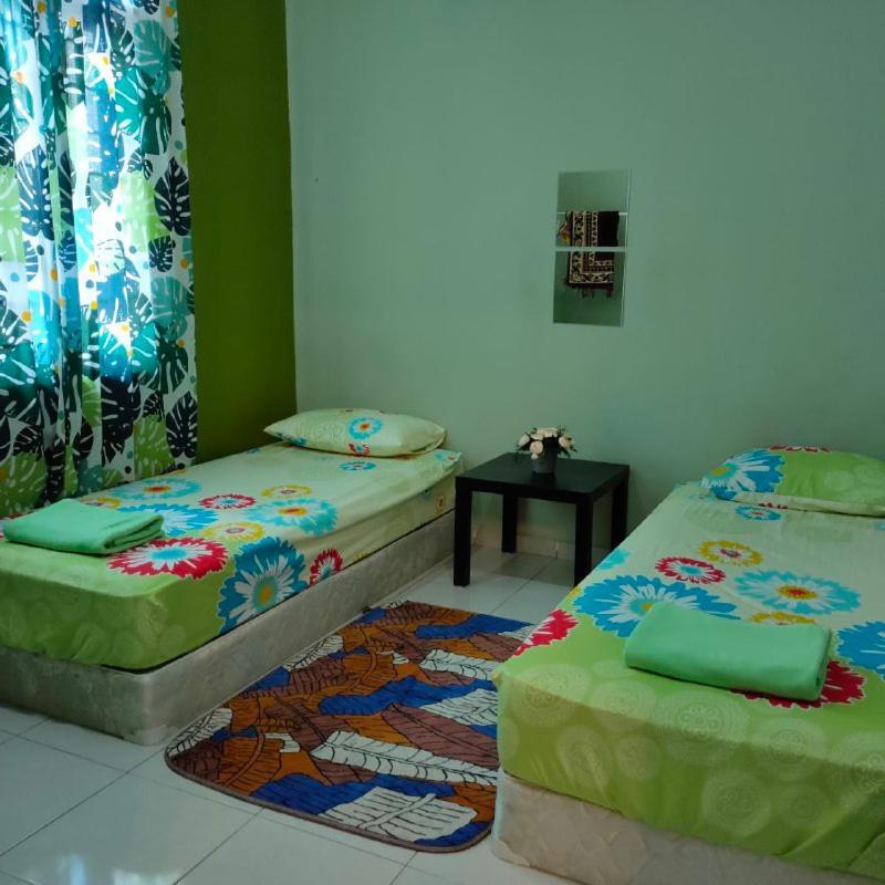 D'Q Putra Homestay Melaka Екстер'єр фото